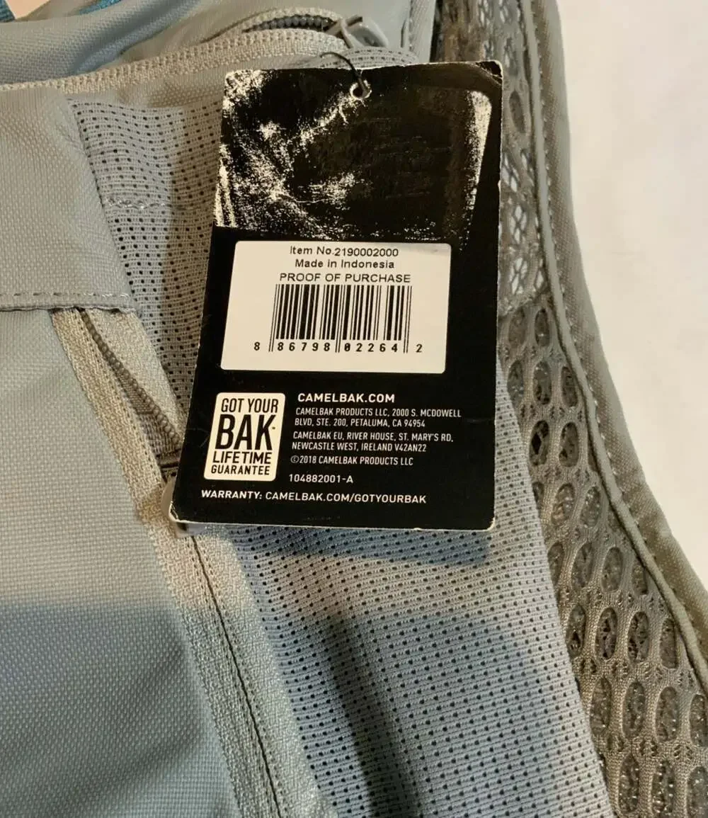 Camelbak Chase 8 Gray Hydration Vest NWT
